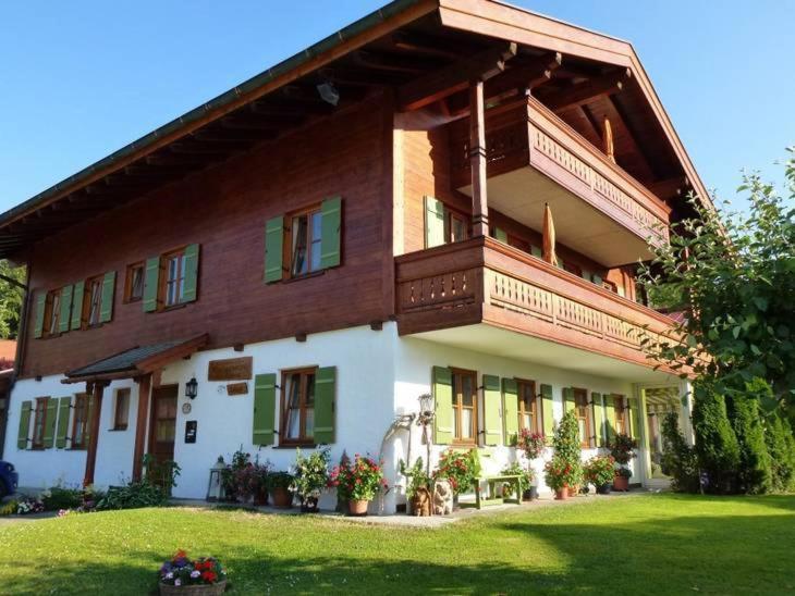 Komfort Ferienwohnungen Reit Im Winkl - Haus Davis Buitenkant foto